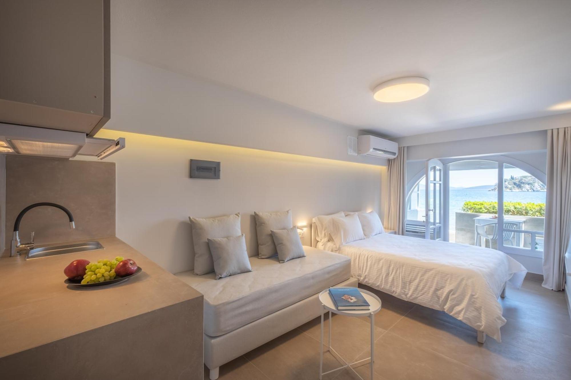 Nelly'S Apartments Tolón Dış mekan fotoğraf